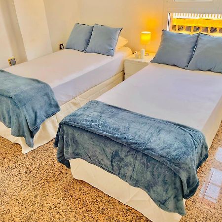 מאלגה Encantadora Habitacion Privada Cerca Del Mar מראה חיצוני תמונה
