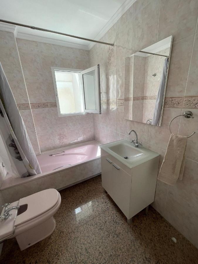 מאלגה Encantadora Habitacion Privada Cerca Del Mar מראה חיצוני תמונה