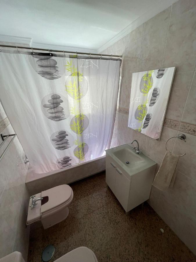 מאלגה Encantadora Habitacion Privada Cerca Del Mar מראה חיצוני תמונה