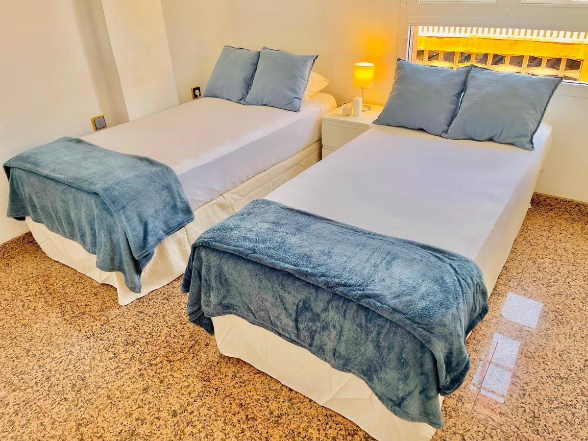 מאלגה Encantadora Habitacion Privada Cerca Del Mar מראה חיצוני תמונה